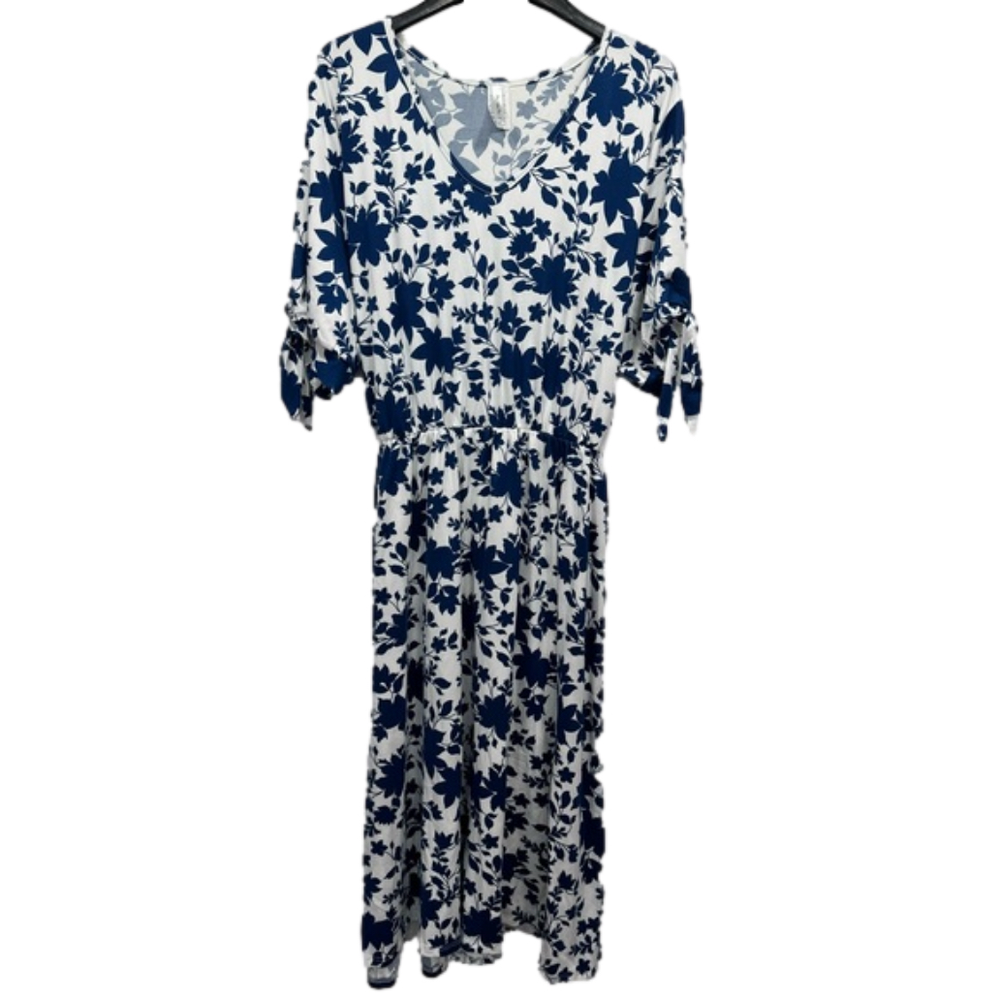 Navy and White Floral Knit V Neck Short Sleeve Dress by Acting Pro Size 1X